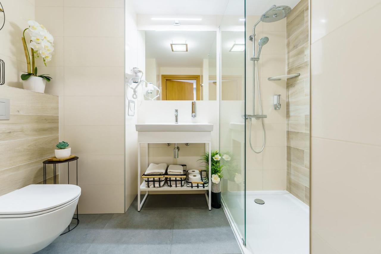 Seaside Apartament 616 Z Widokiem Na Morze โควอบเซก ภายนอก รูปภาพ
