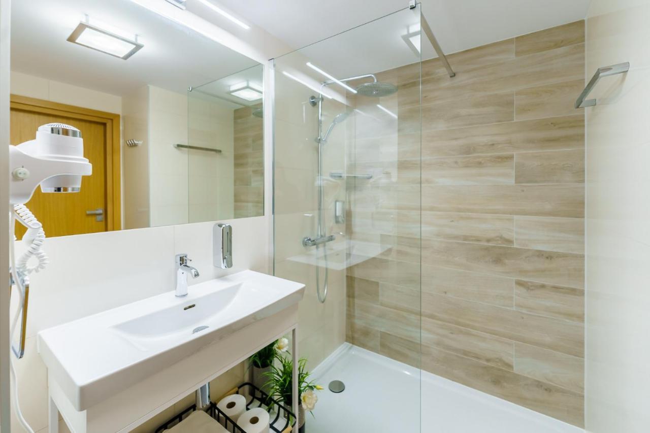 Seaside Apartament 616 Z Widokiem Na Morze โควอบเซก ภายนอก รูปภาพ